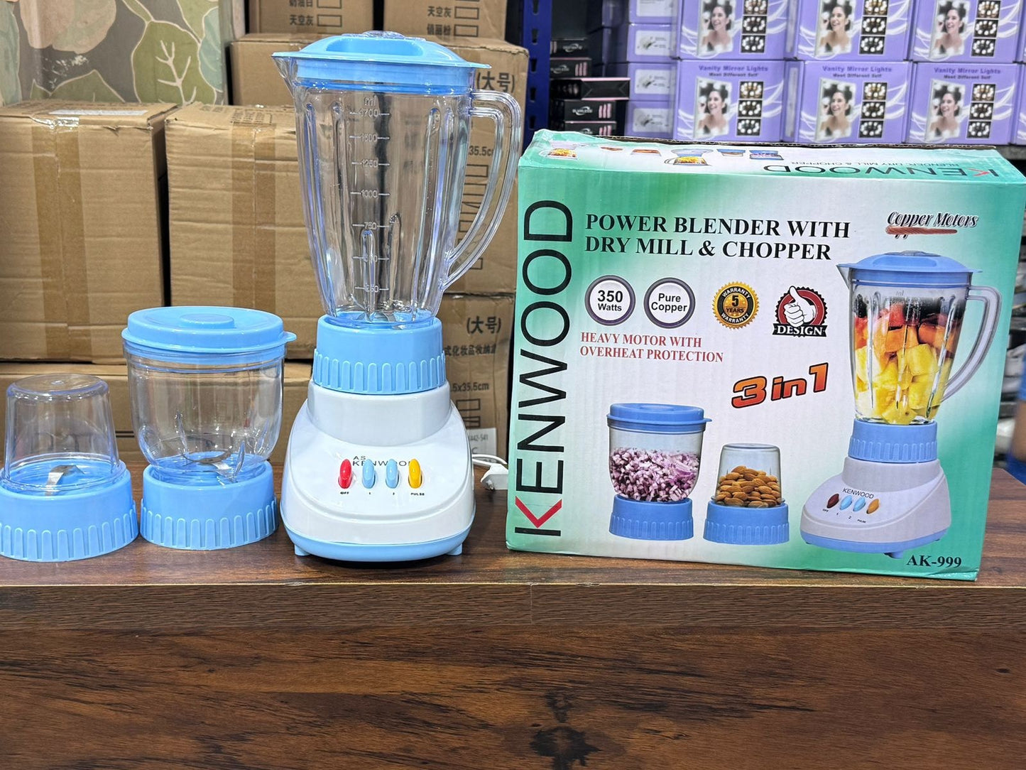 3-in-1 Blender with Crusher & Grinder – Juicer, Smoothie Maker & Spice Grinder